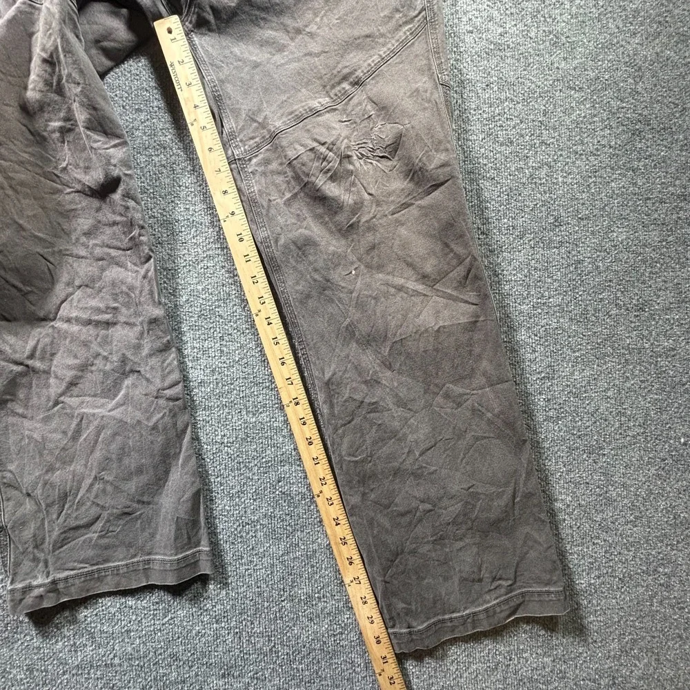 The North Face Khakis Pant Men's 36x31 Gray Canvas Straight Leg Utility Stretch